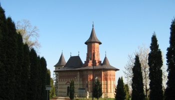 Manastirea-Popauti-Biserica-Sfantul-Nicolae