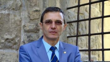 AcadPop1