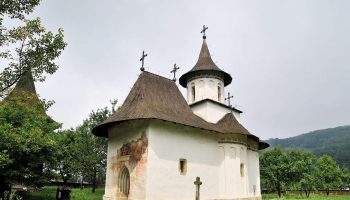 ManastireMold