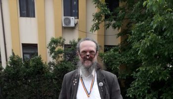 Profesor-medaliat