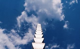 coloana_infinitului_constantin_brancus_sculptor_universal_romania_celendo1