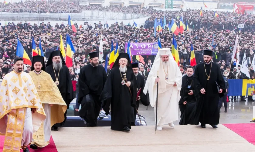 patriarhul-ecumenic-la-bucuresti-2018.jpeg