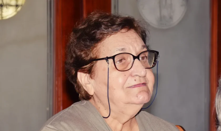 Gabriela-Pana-Dindelegan